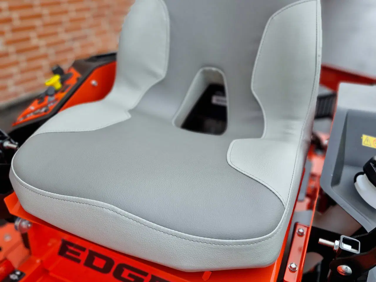 Billede 14 - Ariens EDGE Zero-turn 