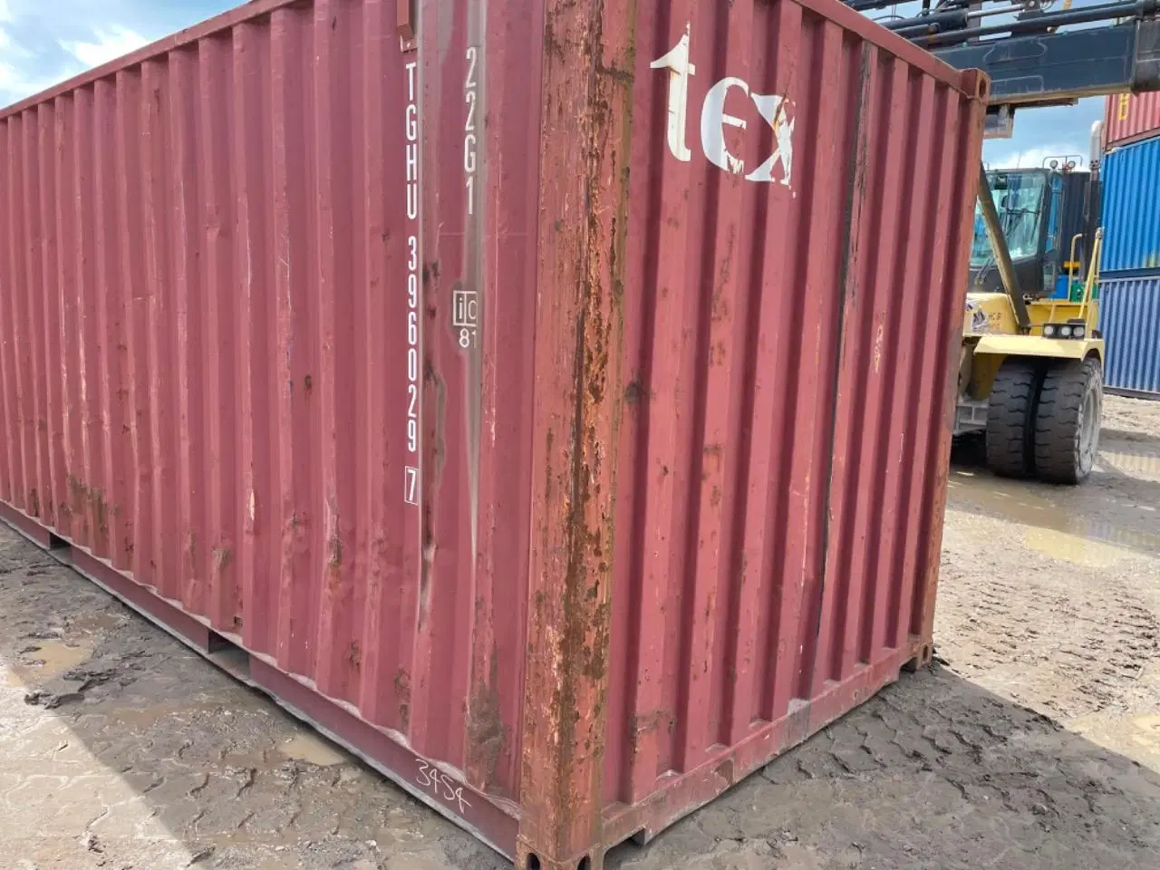 Billede 4 - 20 fods Container- ID: TGHU 396029-7 ( står på Sjæ