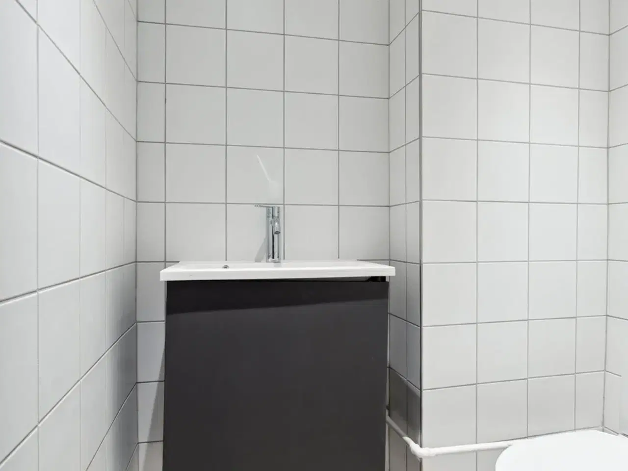 Billede 12 - Råt og charmerende parterrelejemål – perfekt til kreativt erhverv