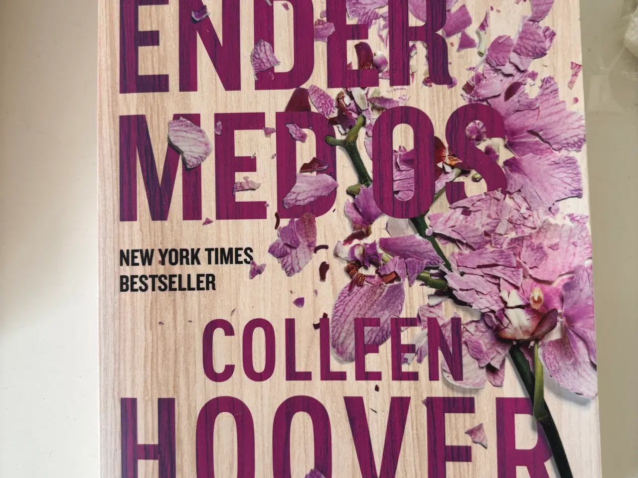 Billede 1 - Colleen Hoover bøger både på dansk og engelsk 