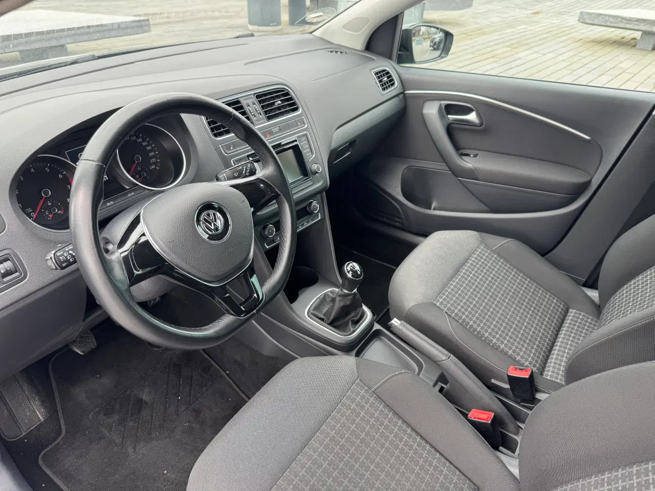 Billede 3 - Volkswagen Polo 1,2 TSI – KUN 87.000 KM