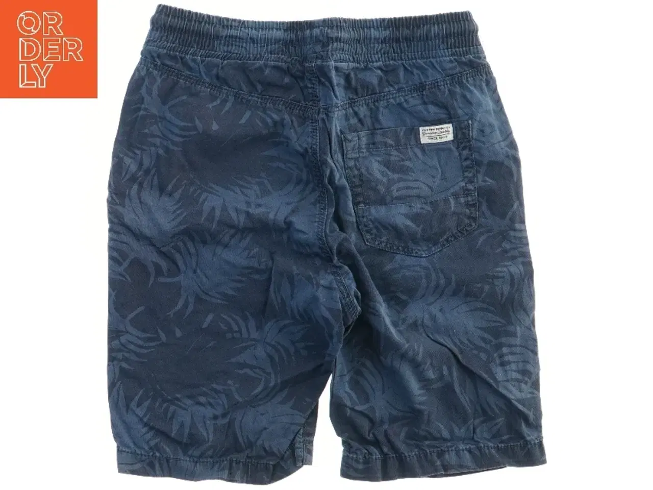 Billede 2 - Mønstret shorts fra H&M (str. 140)