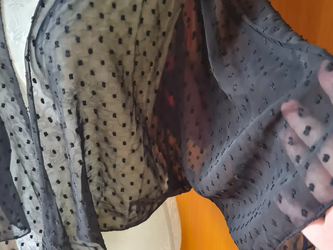 Billede 4 - Bolero fra Shein str 44