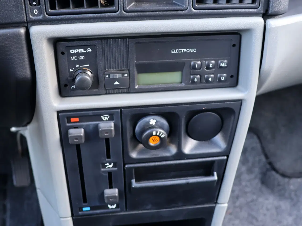 Billede 16 - Opel Kadett Cc E 1,3S årg 89 m/plader NS22336