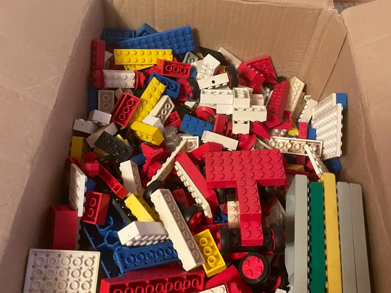 Billede 3 - Mange Legoklodser