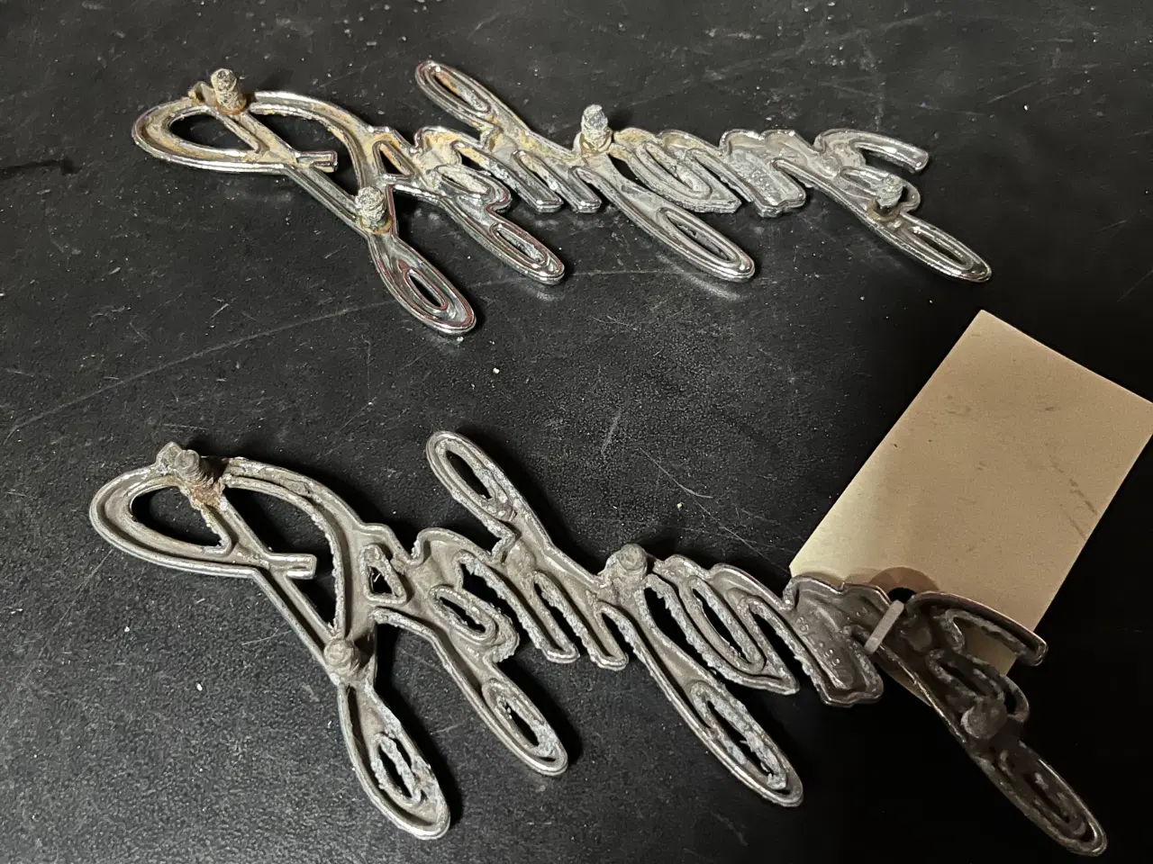 Billede 2 - Buick Skylark emblemer