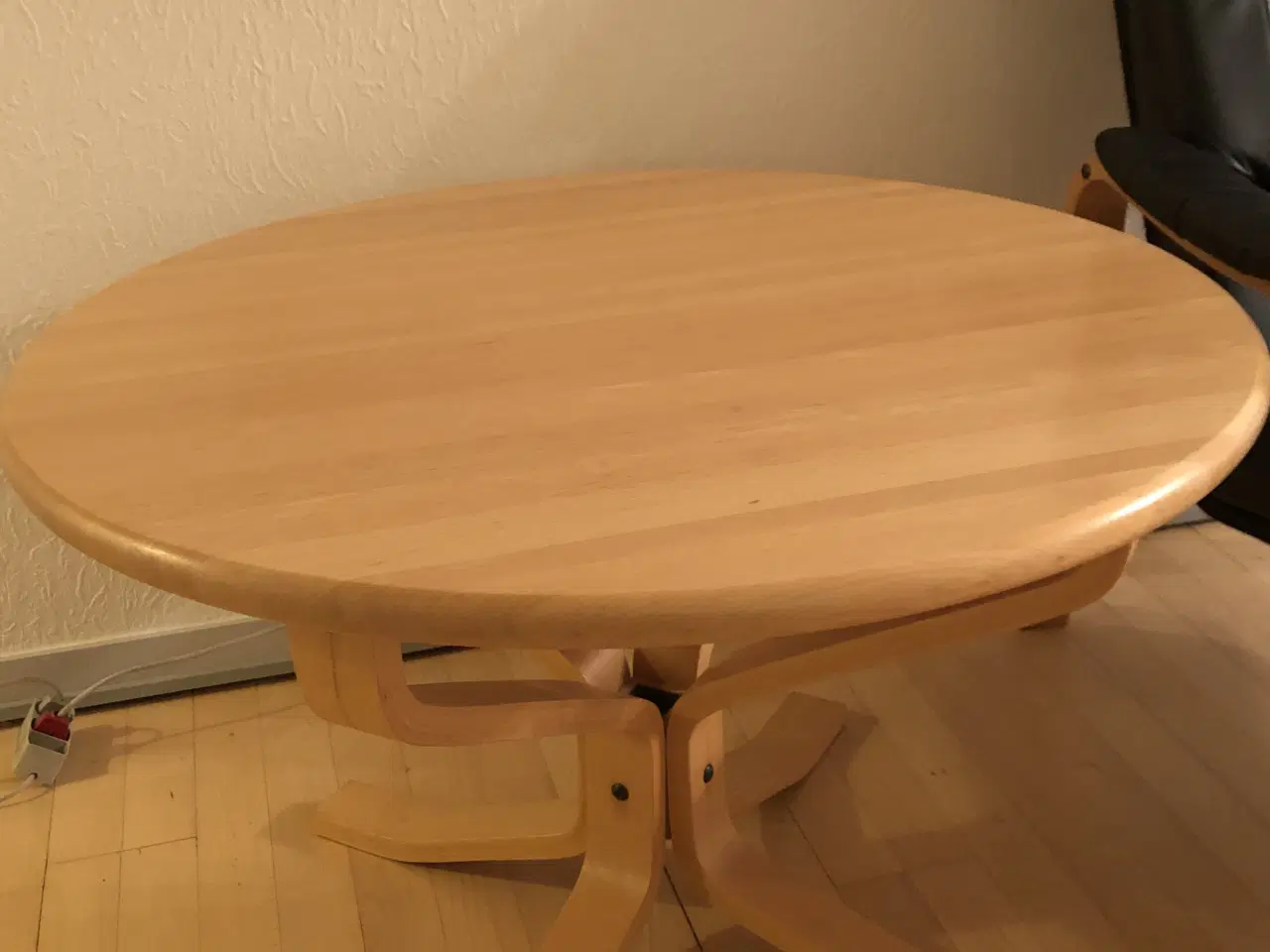 Billede 1 - Rundt sofabord i bøg