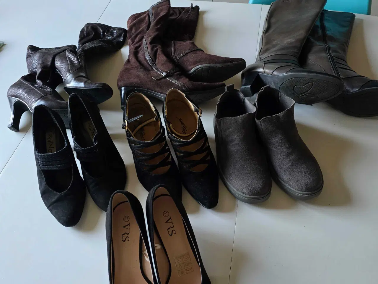 Billede 1 - Stiletter, støvler