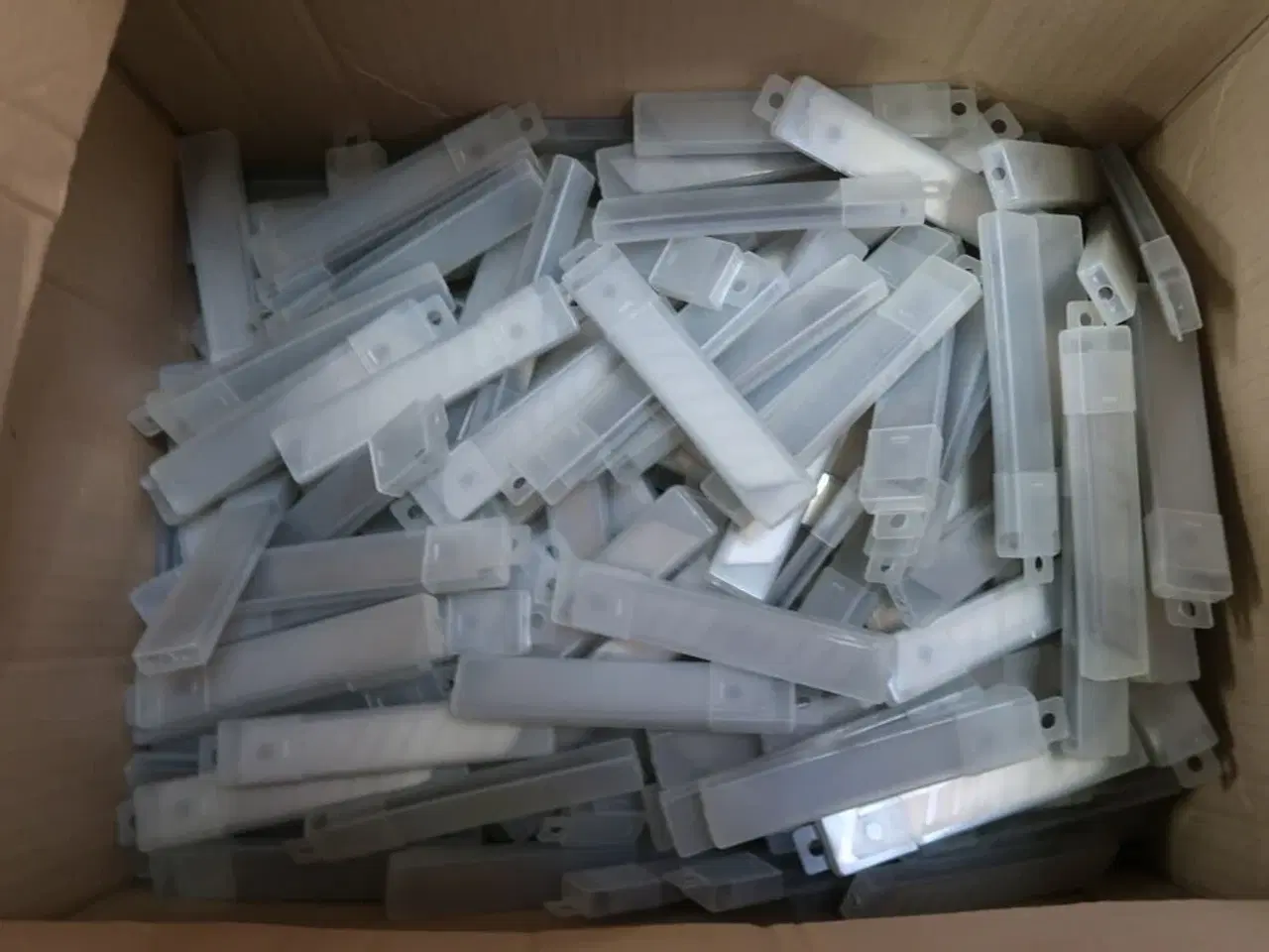 Billede 2 - 100 pk. Blade til Hobbykniv 90mm - 5 stk. i hver