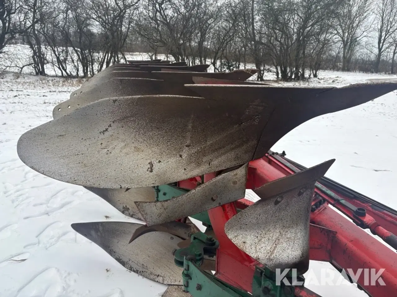 Billede 9 - Halvbugseret Vendeplov Kverneland PB85 6-furet