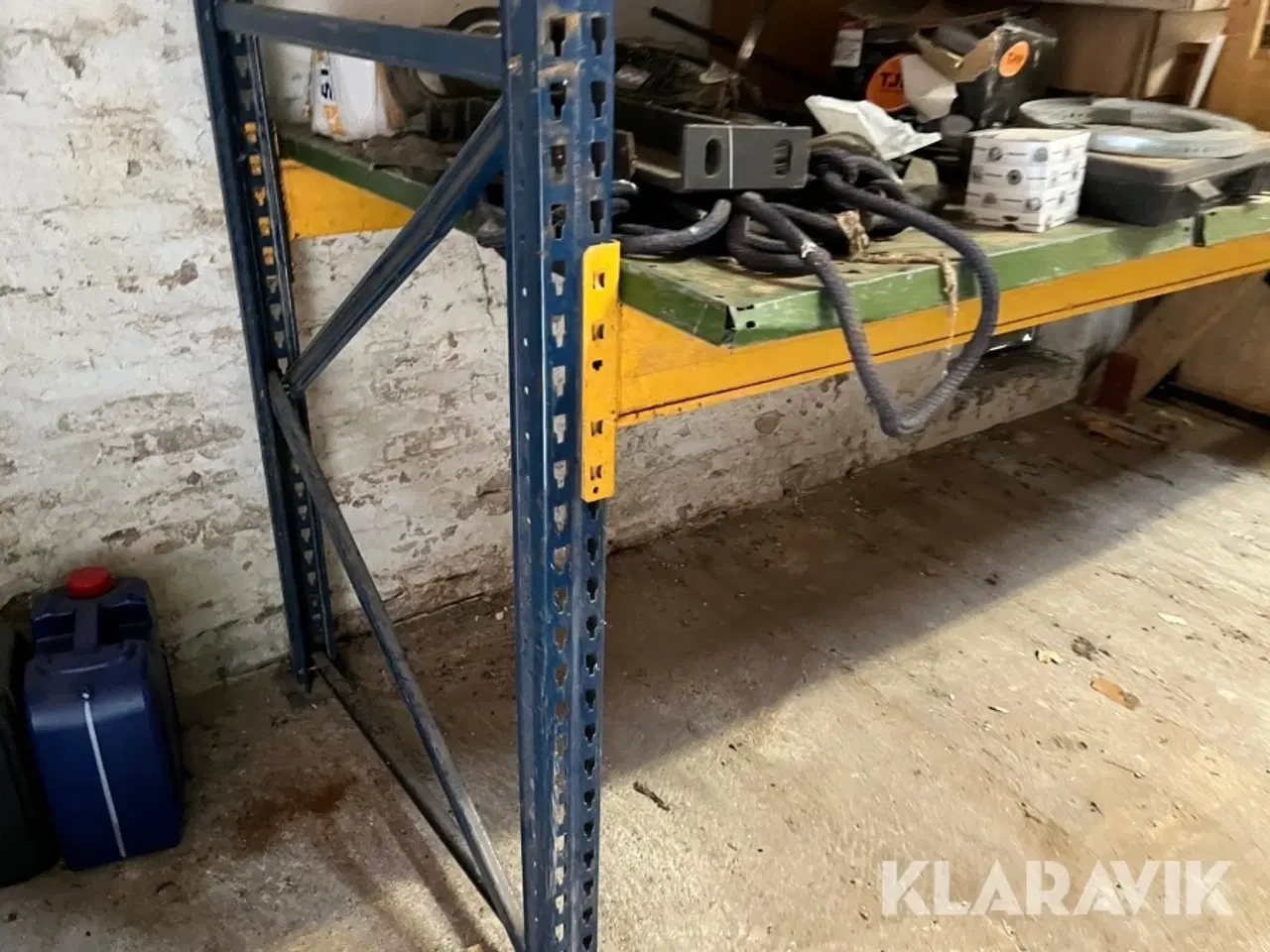 Billede 2 - Reol system med blandet tilbehør.