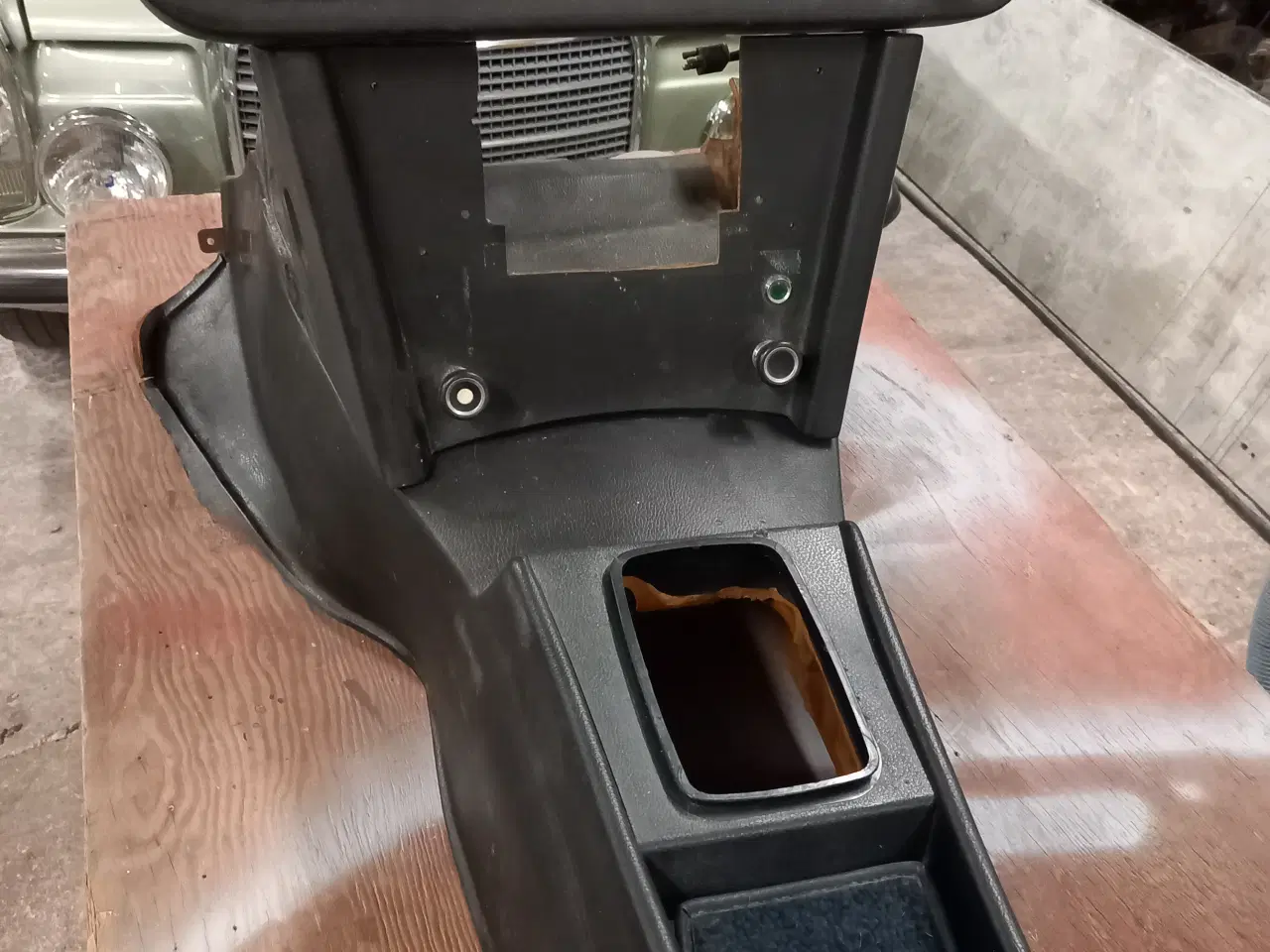 Billede 2 - Mercedes /8 reservedele