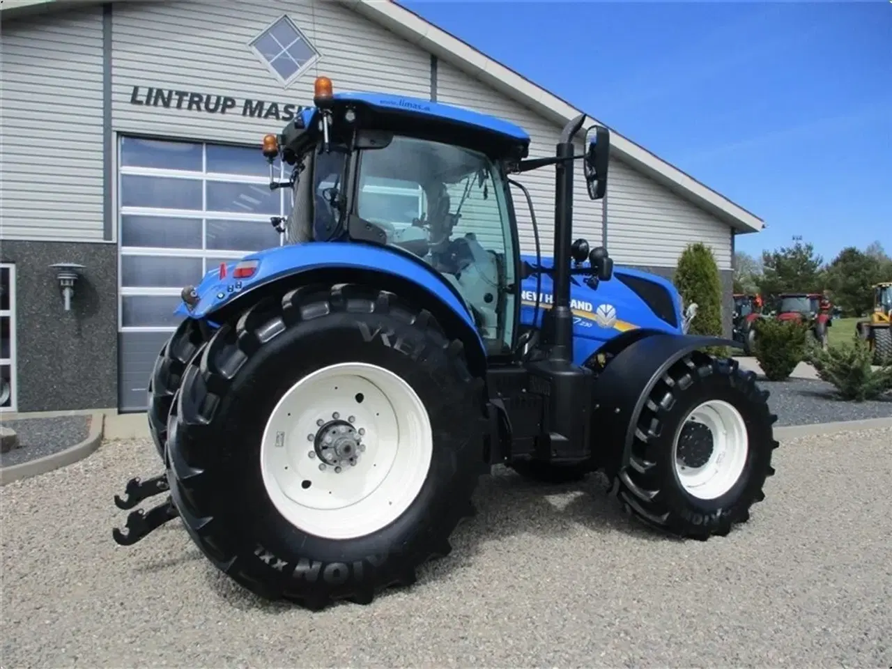 Billede 14 - New Holland T7.230 AutoCommand, meget velholdt traktor