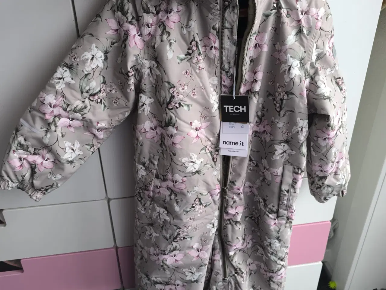 Billede 1 - Flyverdragt 110 name it