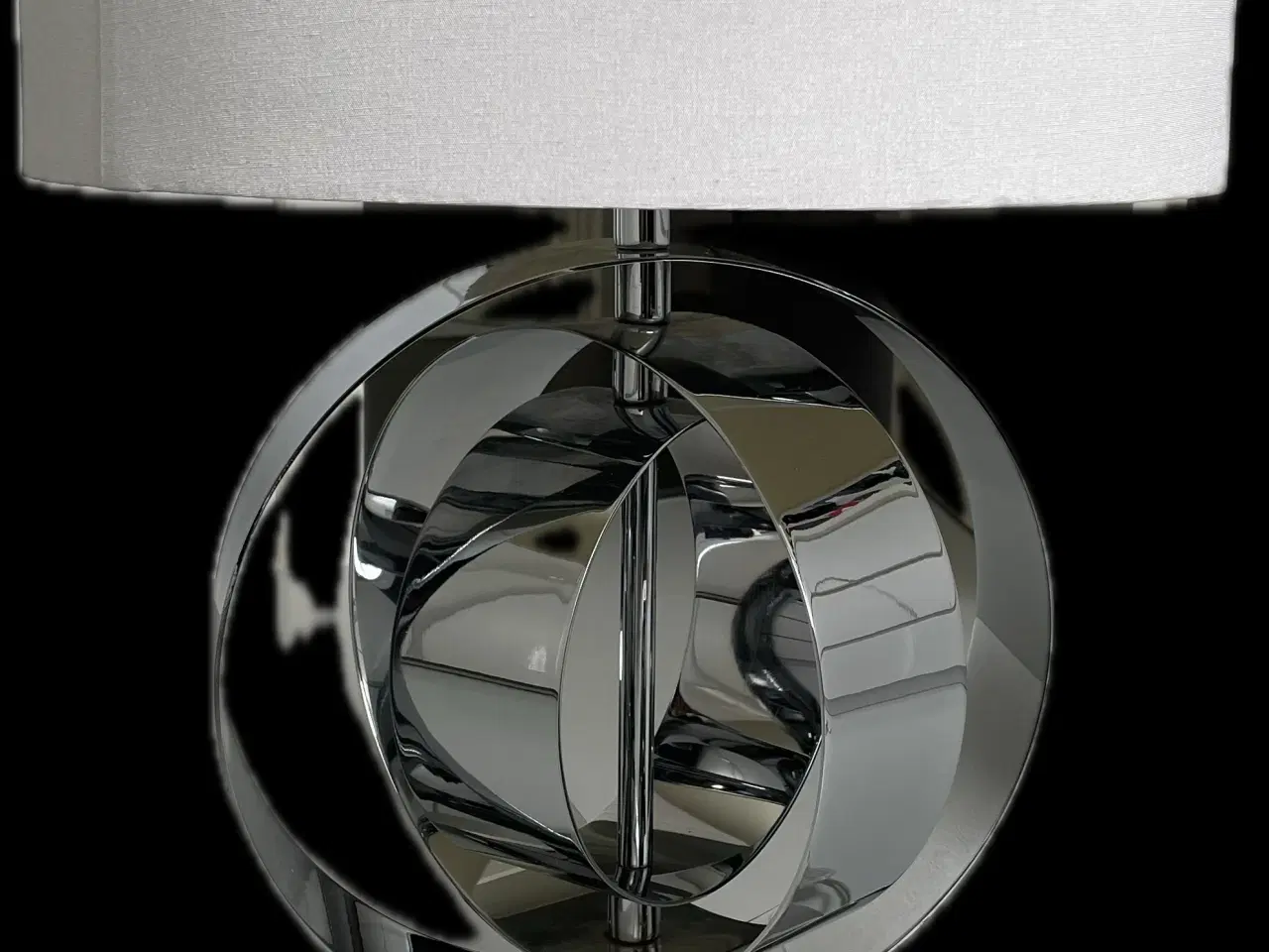 Billede 1 - Chrome lampe med skærm 