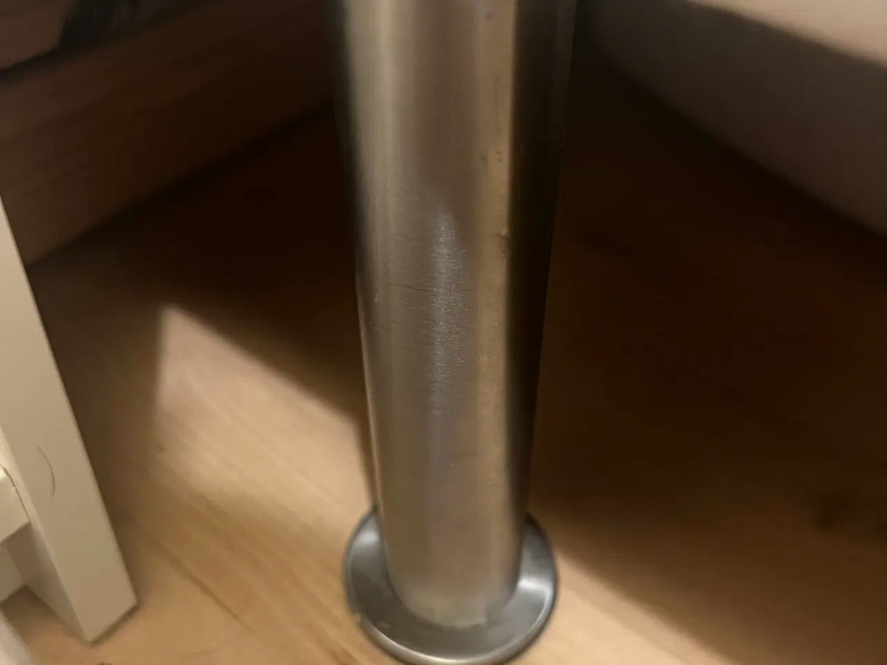 Billede 6 - Seng med ben