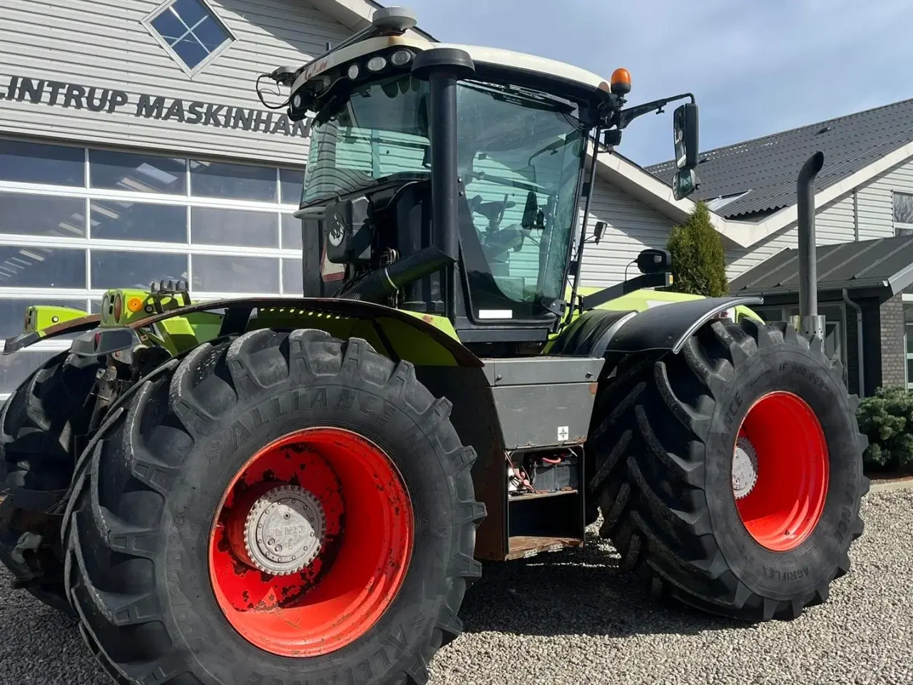Billede 17 - CLAAS XERION 3800 Med frontlift