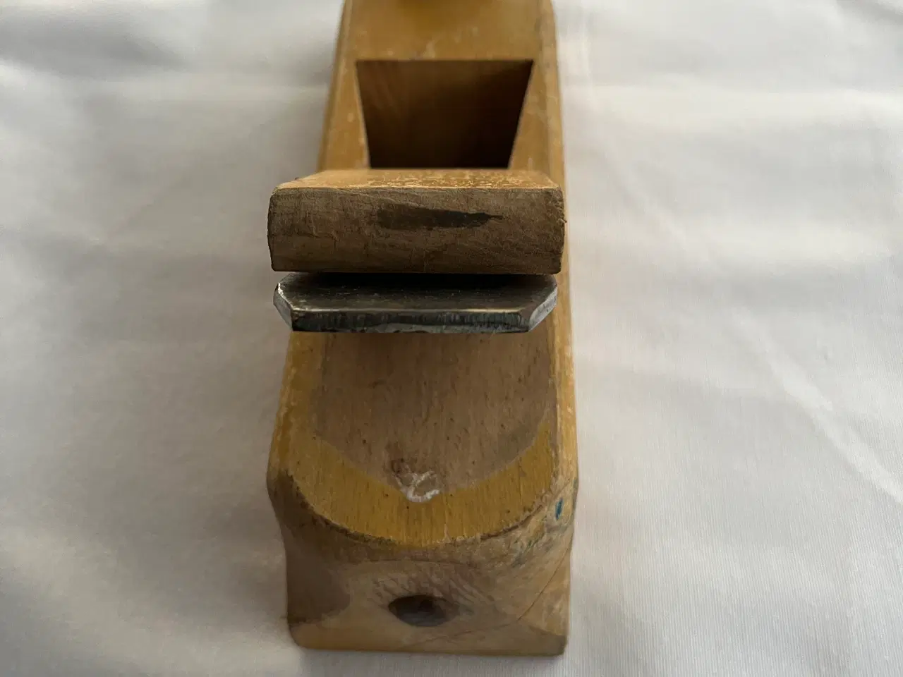 Billede 2 - Gammel høvl i træ