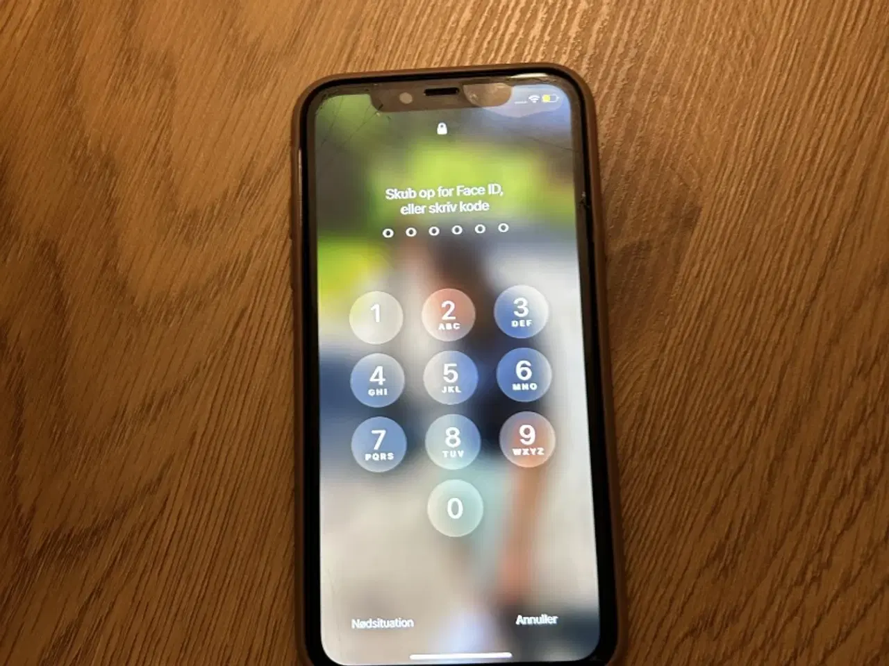 Billede 2 - iPhone 11 i hvid. 