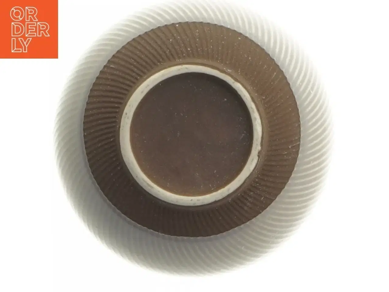 Billede 2 - Lille ribbet skål (str. Ø 10 cm længde 7 cm)