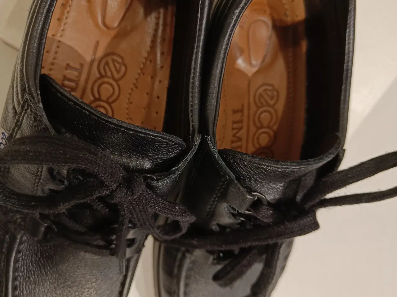 Billede 4 - Ecco sort læder sko 38str 