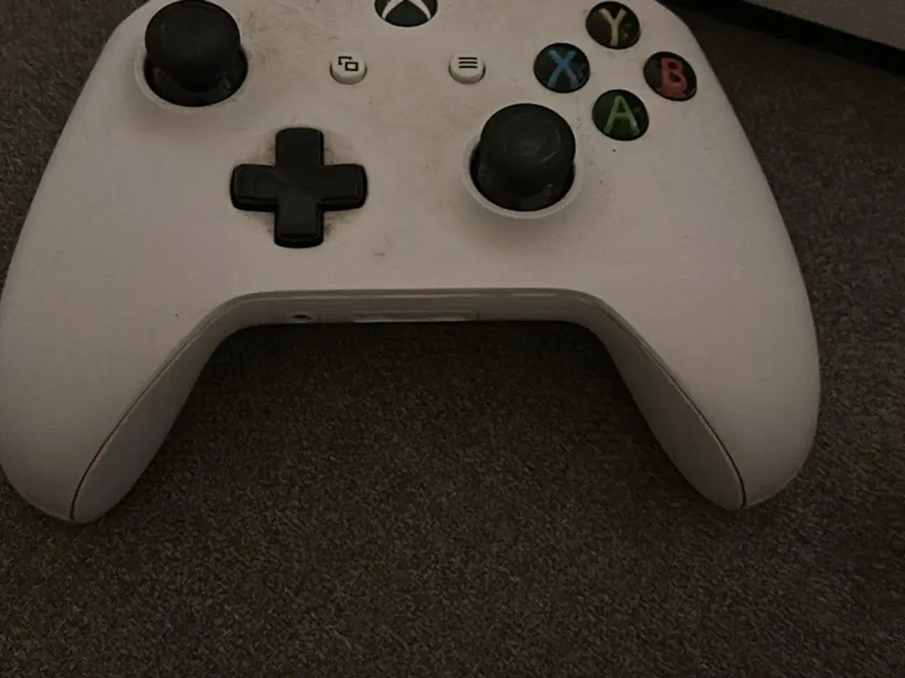 Billede 1 - Xbox one s sælges byd