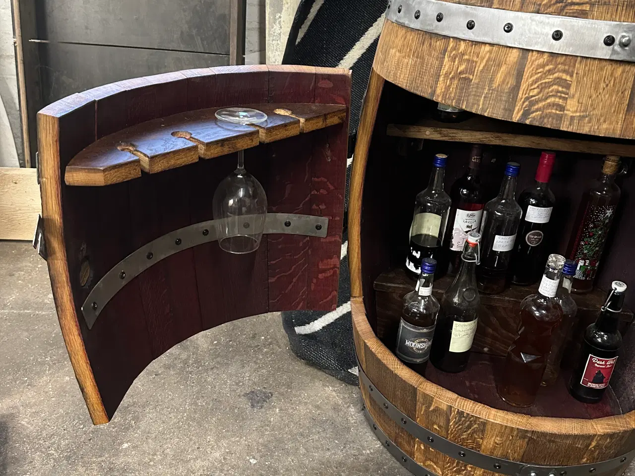 Billede 6 - Barskab, lavet af vintønde