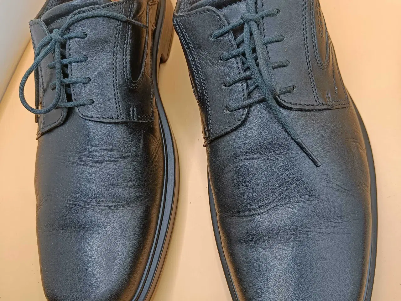 Billede 3 - Ecco sort læder sko 47str