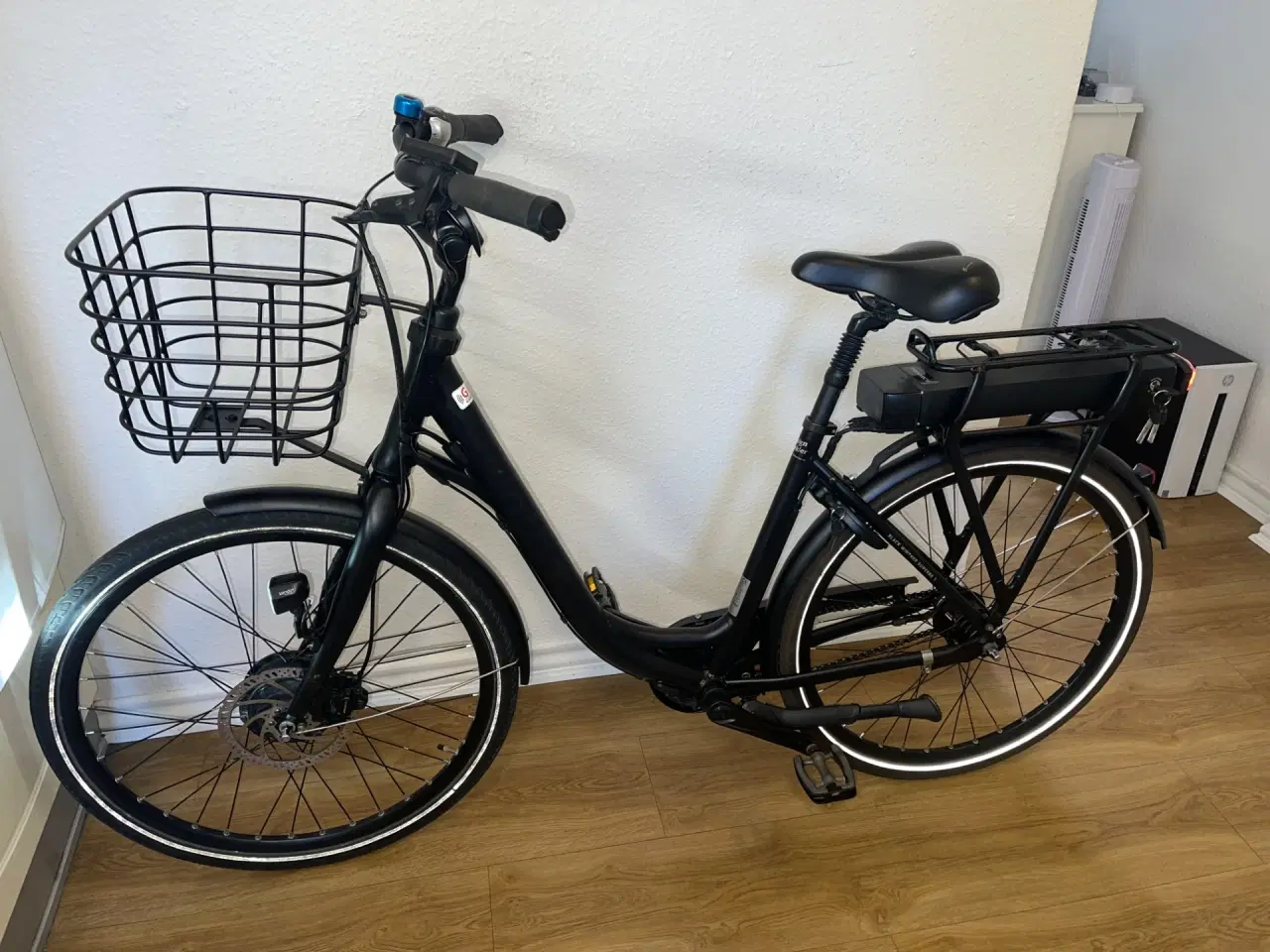 Billede 1 - flot winther superbe dame elcykel 26"  7 gear. 