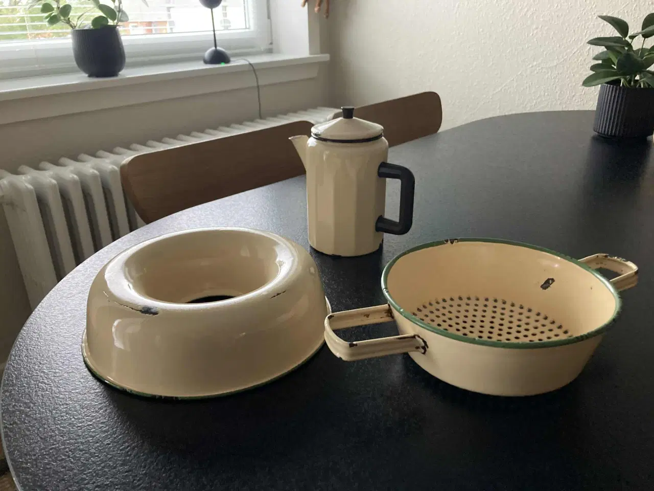 Billede 1 - Gul emalje 