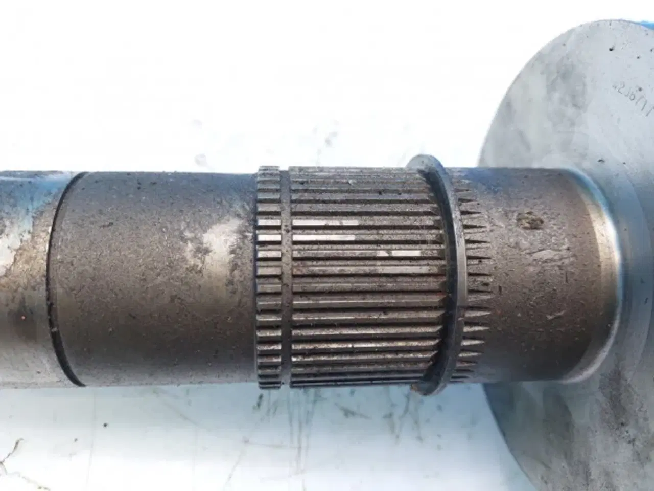 Billede 16 - New Holland LB115B Transmission Aksel 85823852