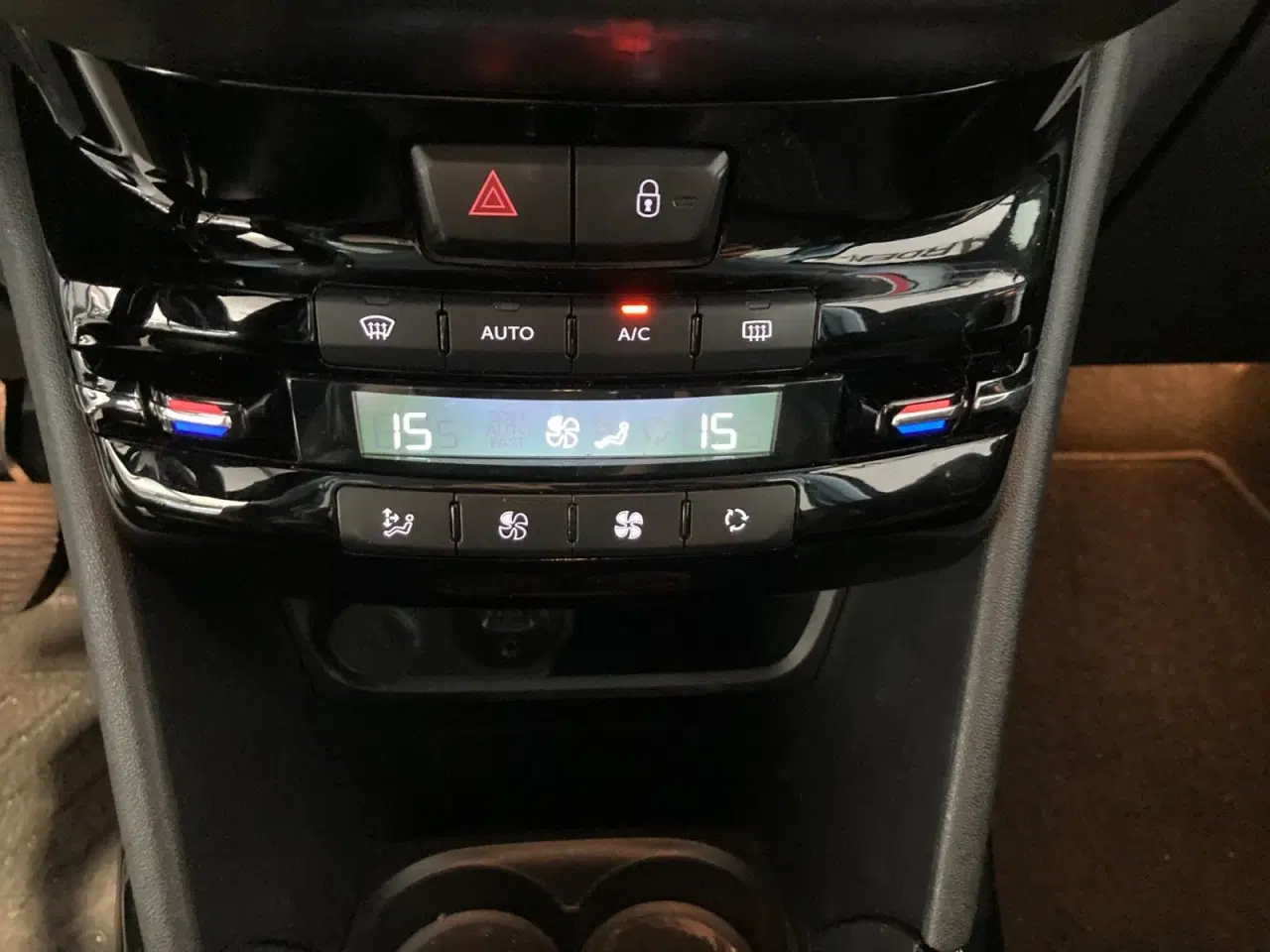 Billede 10 - Peugeot 2008 1,2 e-THP 110 Allure