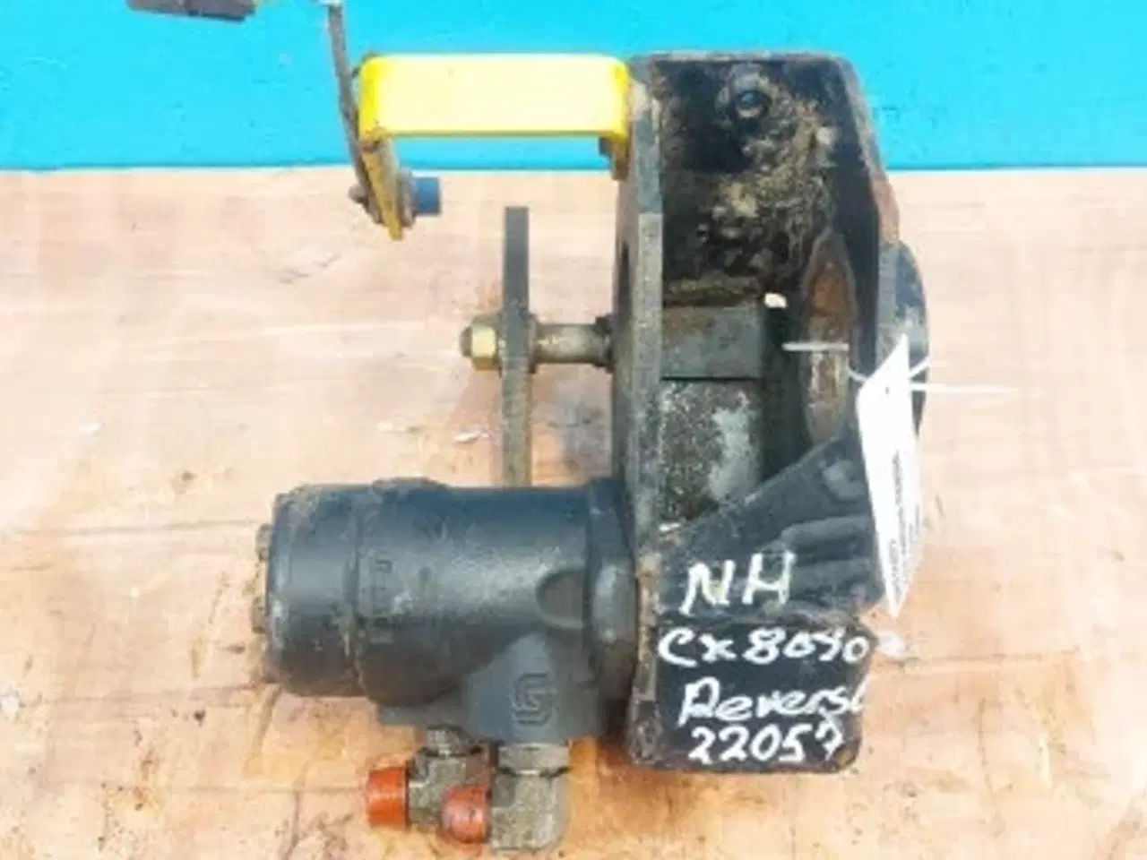 Billede 8 - New Holland CX8090 Hydraulisk drevet vendesystem 84224646