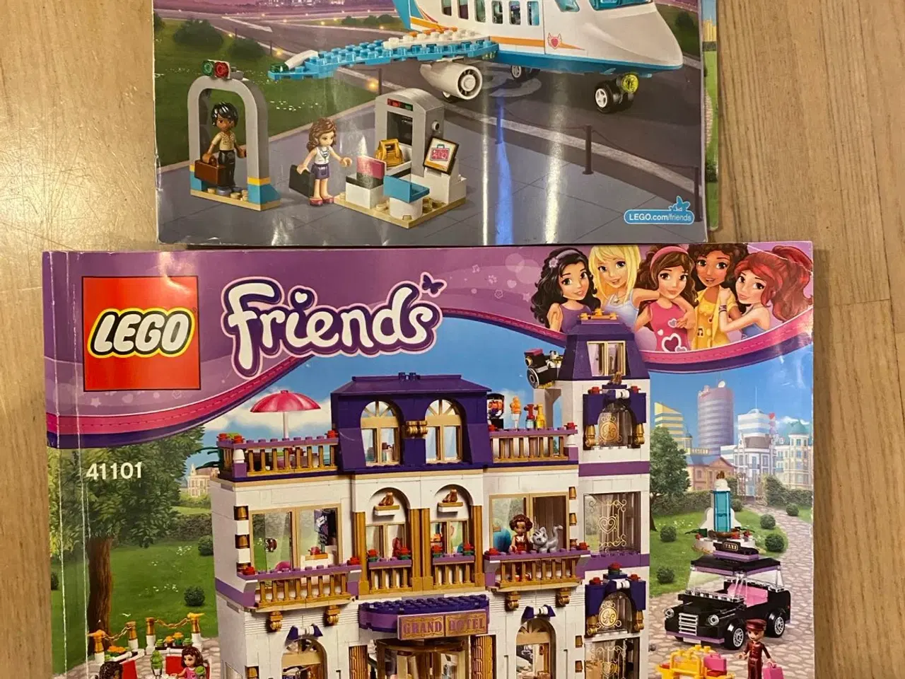 Billede 2 - Lego Friends Heartlake Hotel og Privatfly