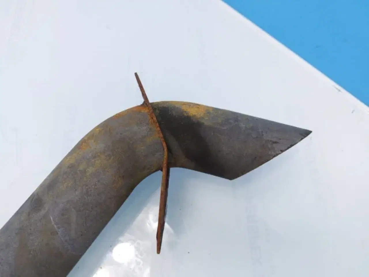 Billede 7 - GEHL AL750 Udstødningrør 50309286