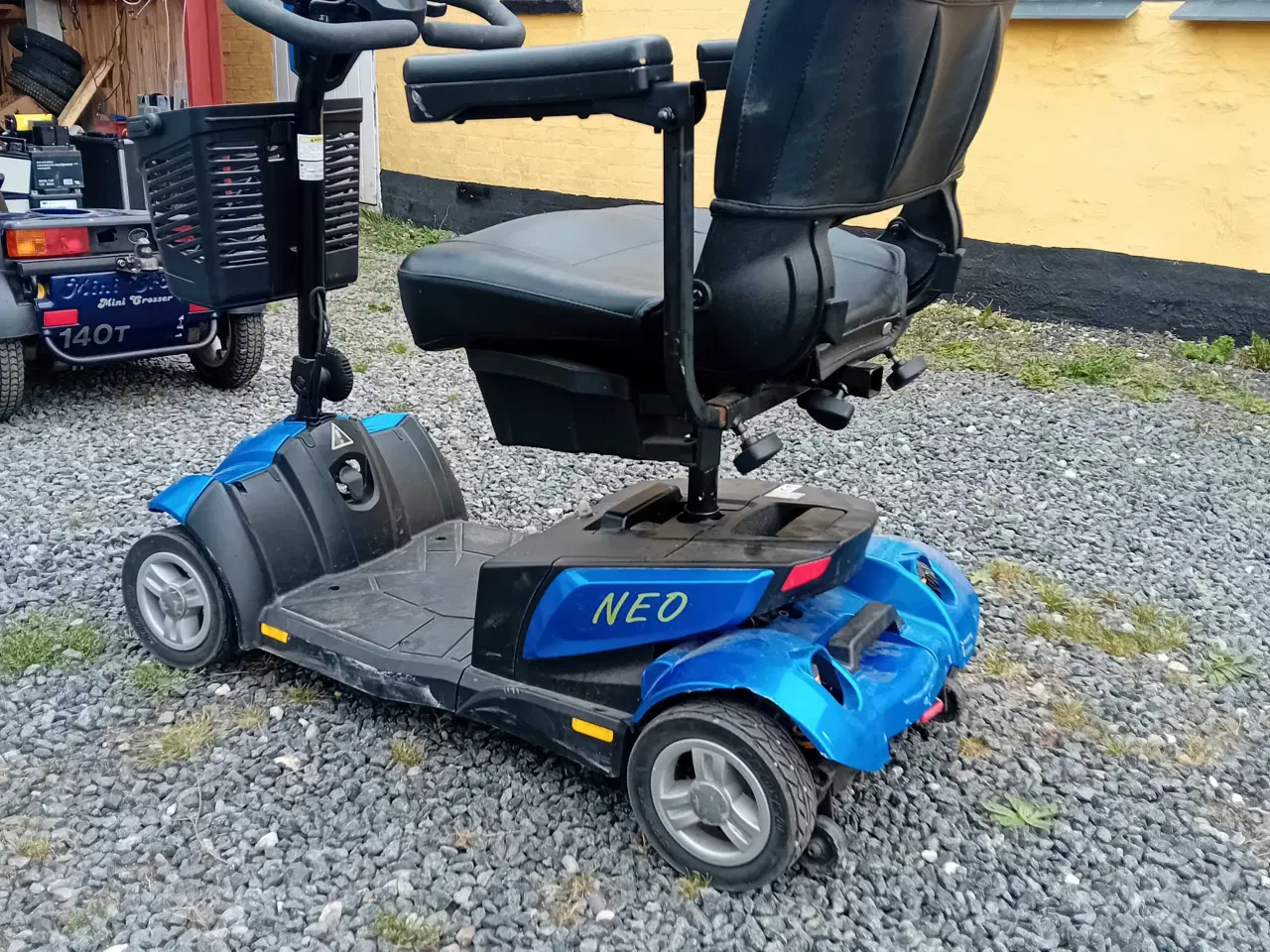 Billede 5 - Lille rejse scooter- som den er 1500.-