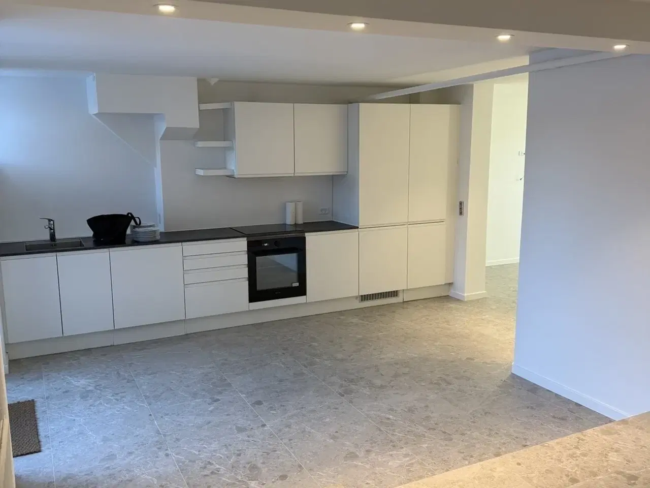 Billede 3 - Lyst kontorlejemål på Ålekistevej - ideelt til mindre virksomhed eller praksis