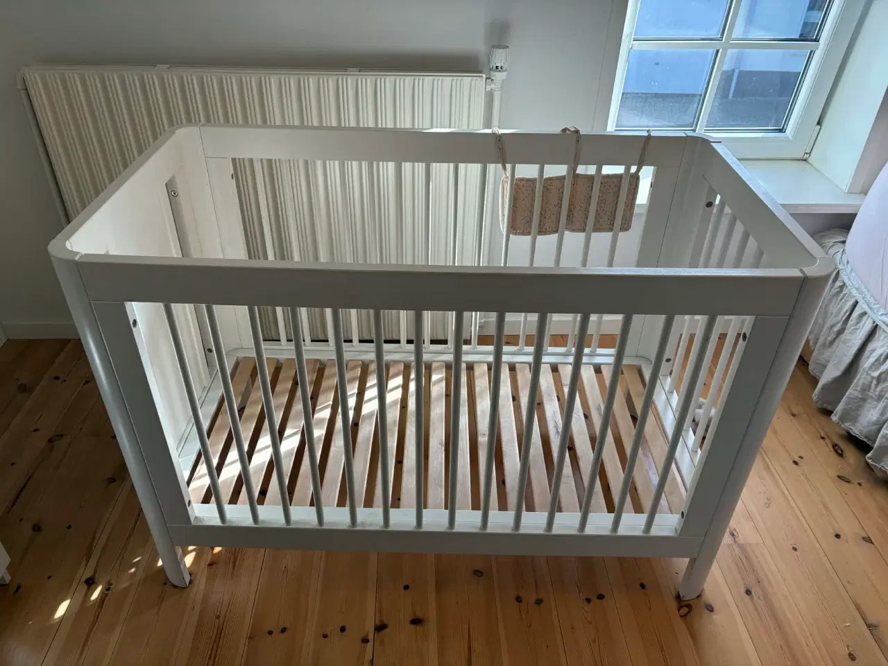 Billede 1 - Ikea tremmeseng