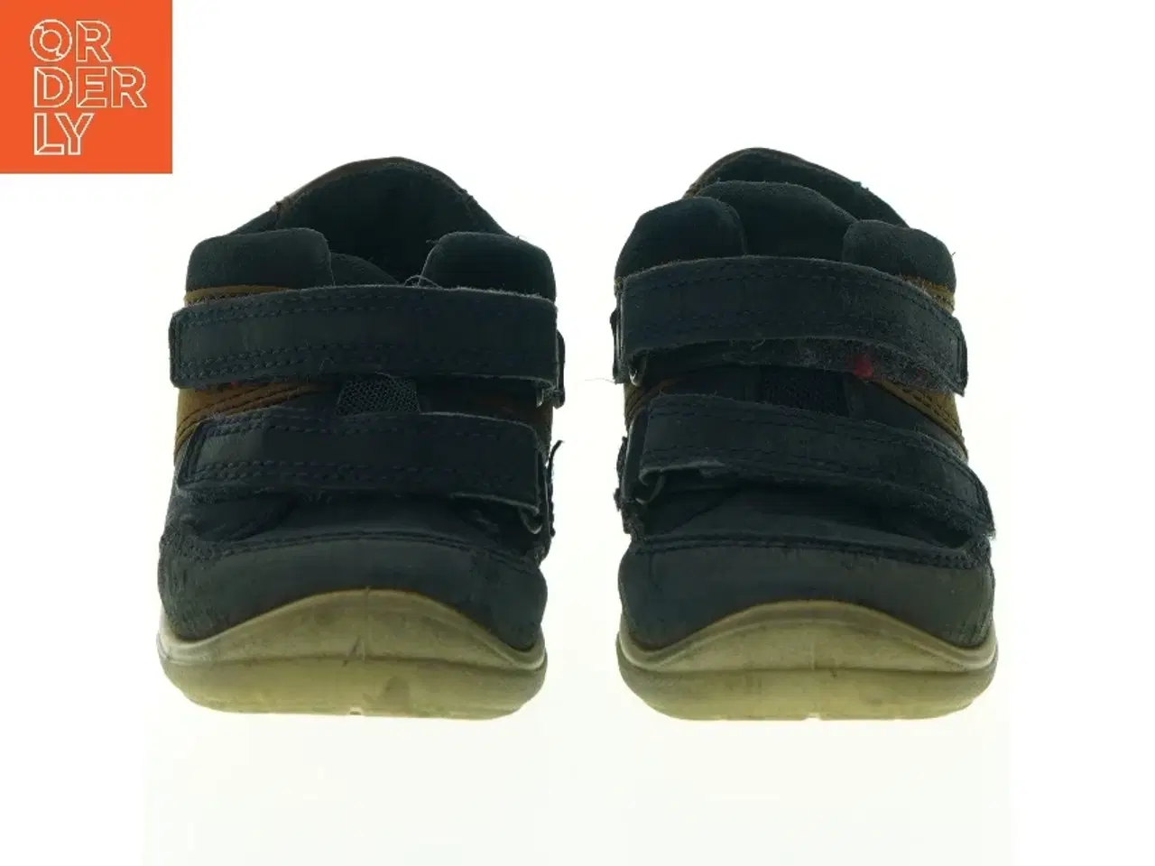 Billede 3 - Brugte børnesko fra Ecco (str. 22)