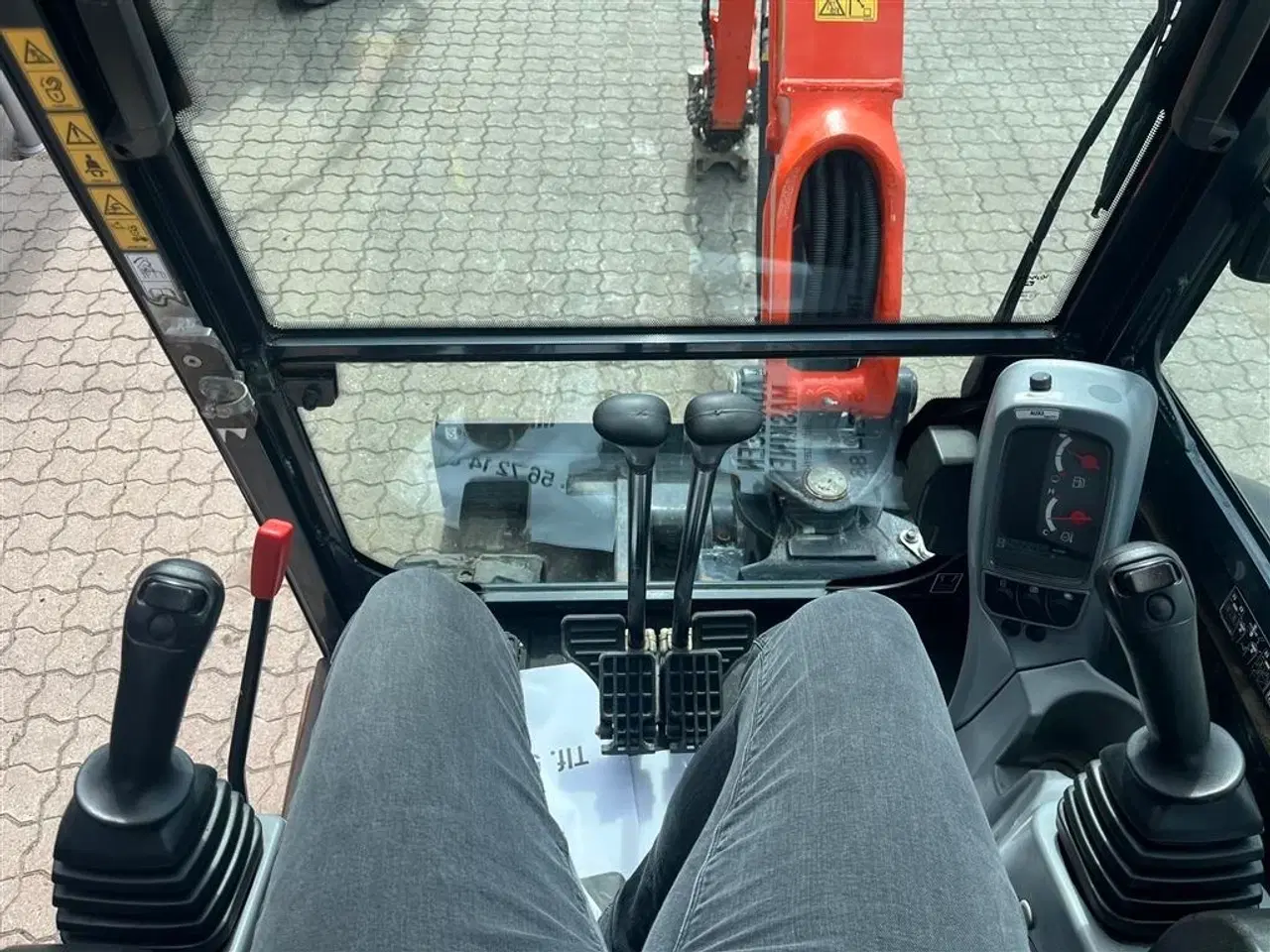 Billede 11 - Kubota kx027-4 Monteret med tiltman med hydraulisk s40