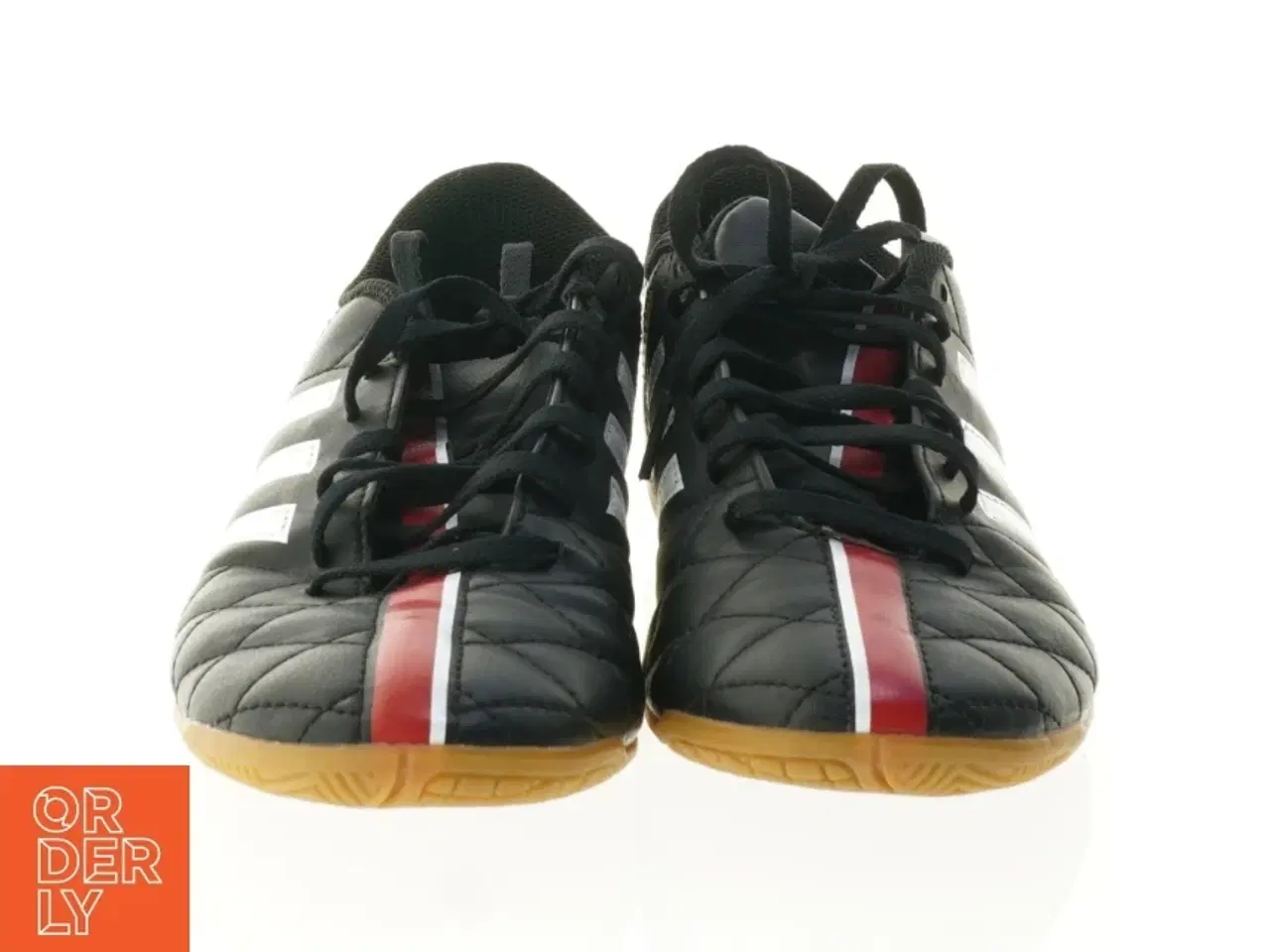 Billede 3 - Sko fra Adidas / fodboldstøvle indendørs (str. 40 og 2 tredje del)