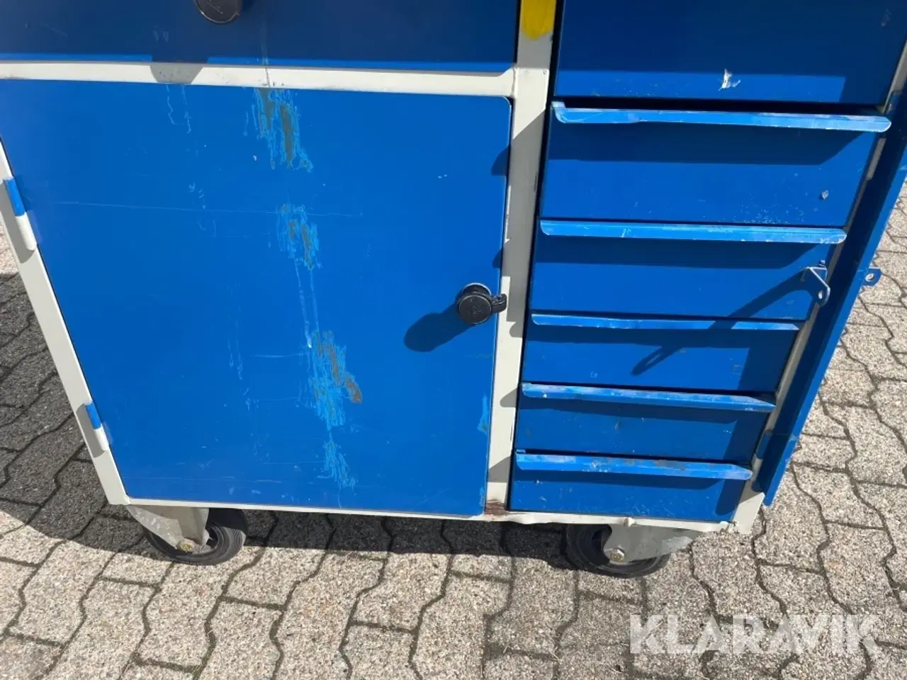Billede 12 - Arbejdsbord Bilka på hjul