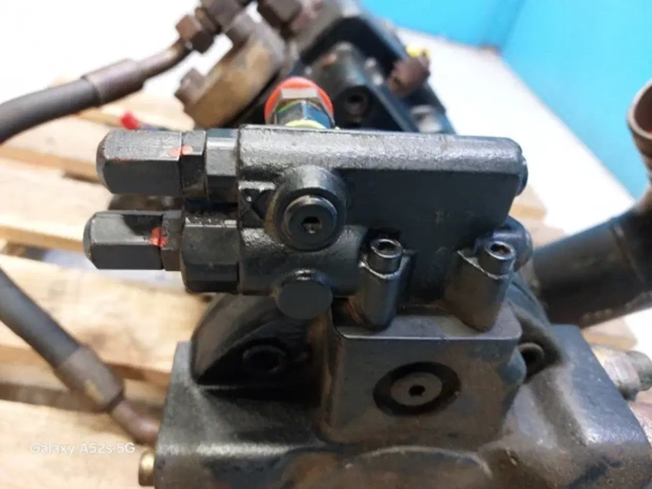 Billede 6 - Liebherr L556 Hydraulikpumpe 10013941