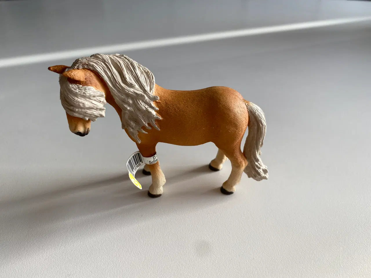 Billede 4 - 4 flotte SCHlEICH heste - alle nye ned tags