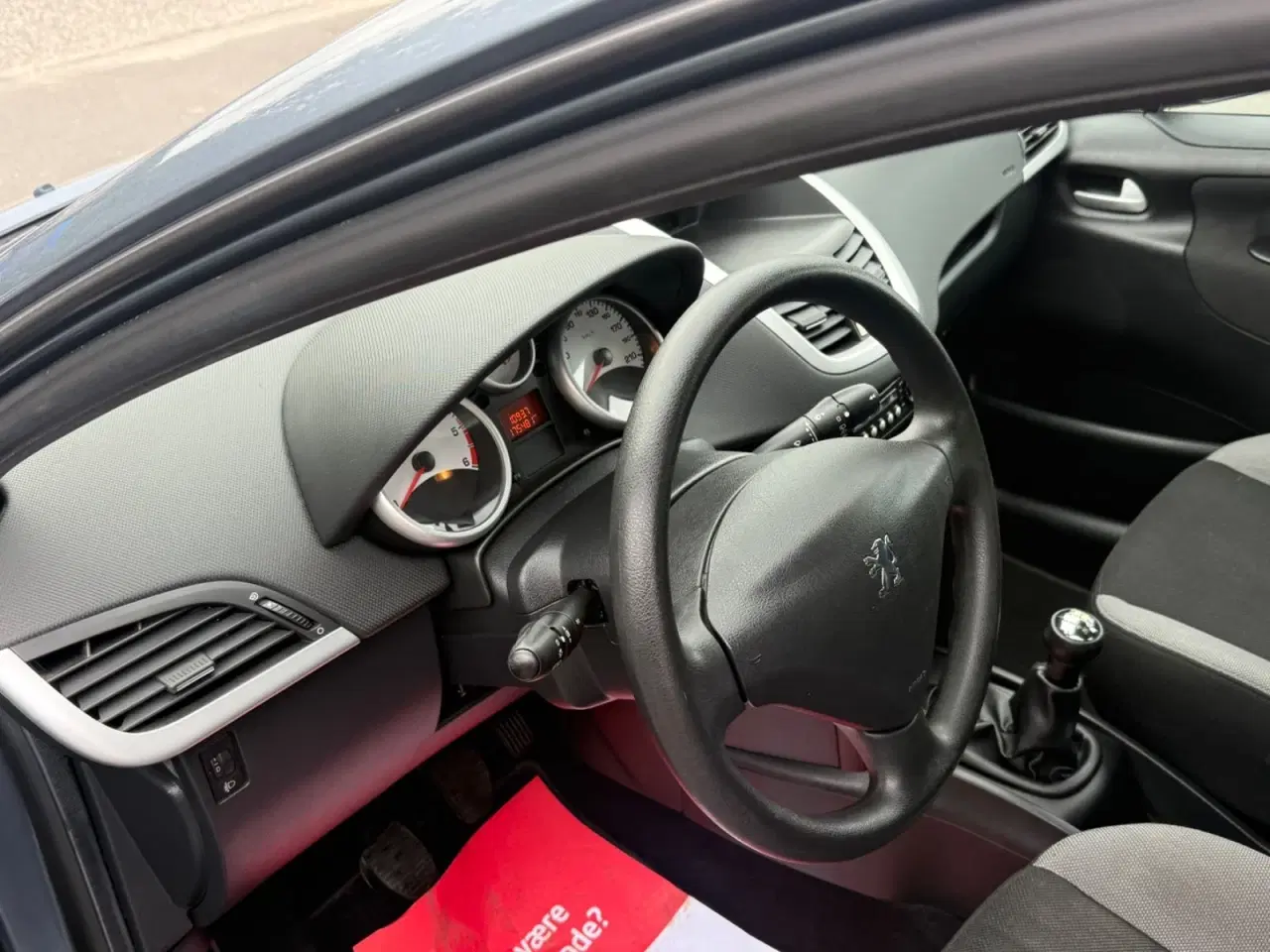 Billede 11 - Peugeot 207 1,6 HDi 90 Comfort+