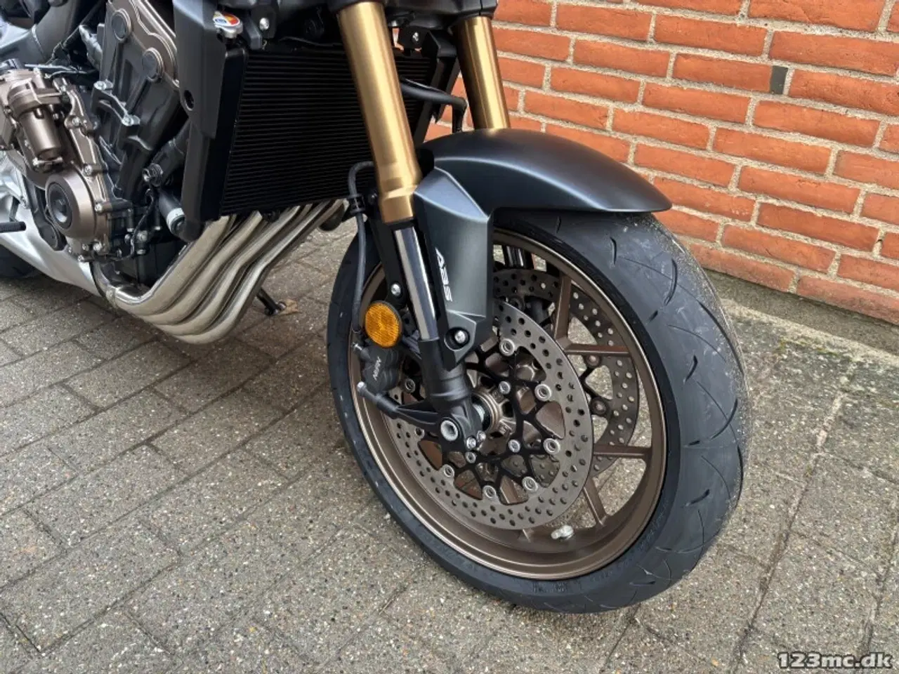 Billede 7 - Honda CB 650 R E-Clutch