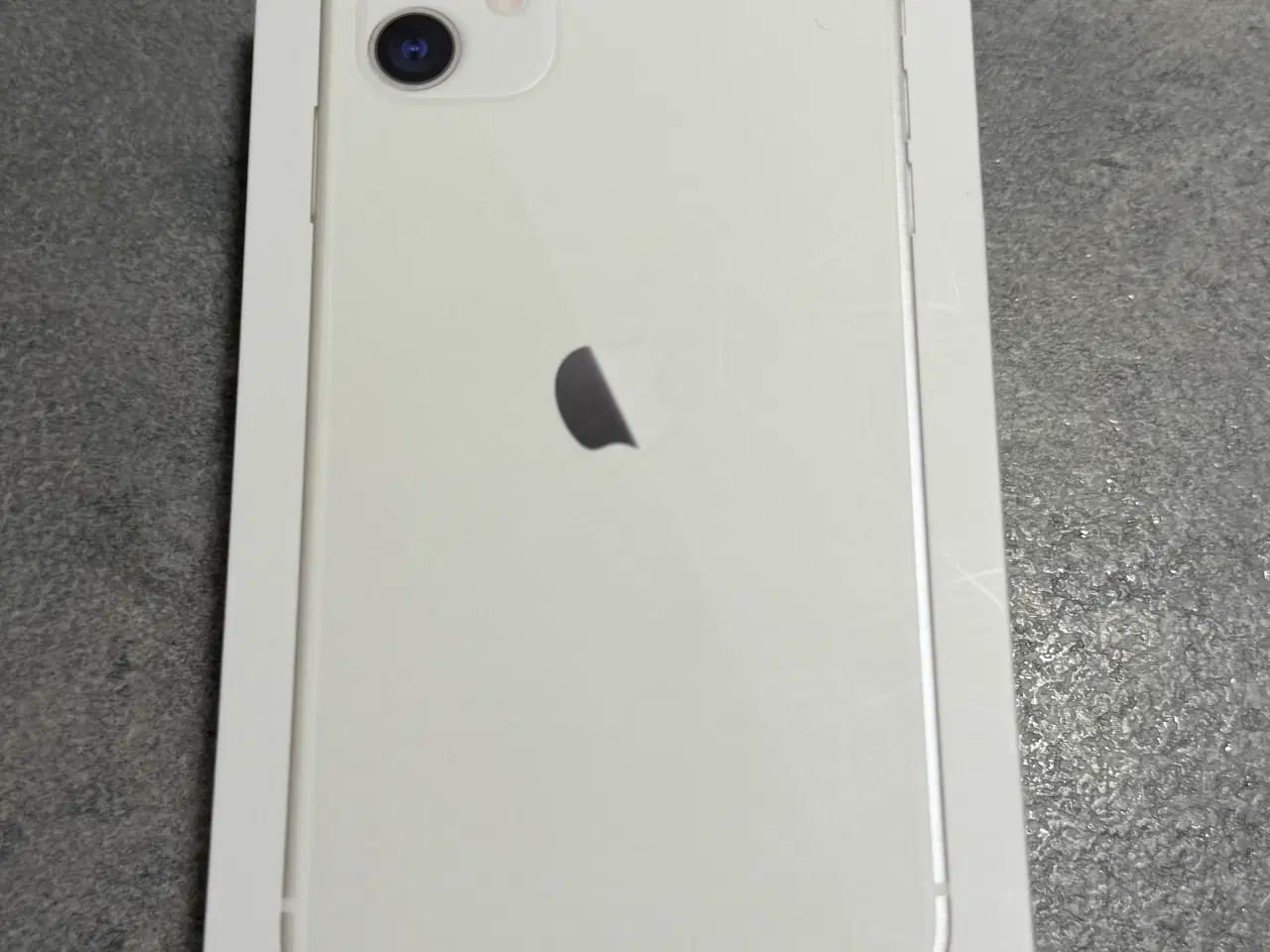 Billede 4 - iPhone 11, hvid, 128GB