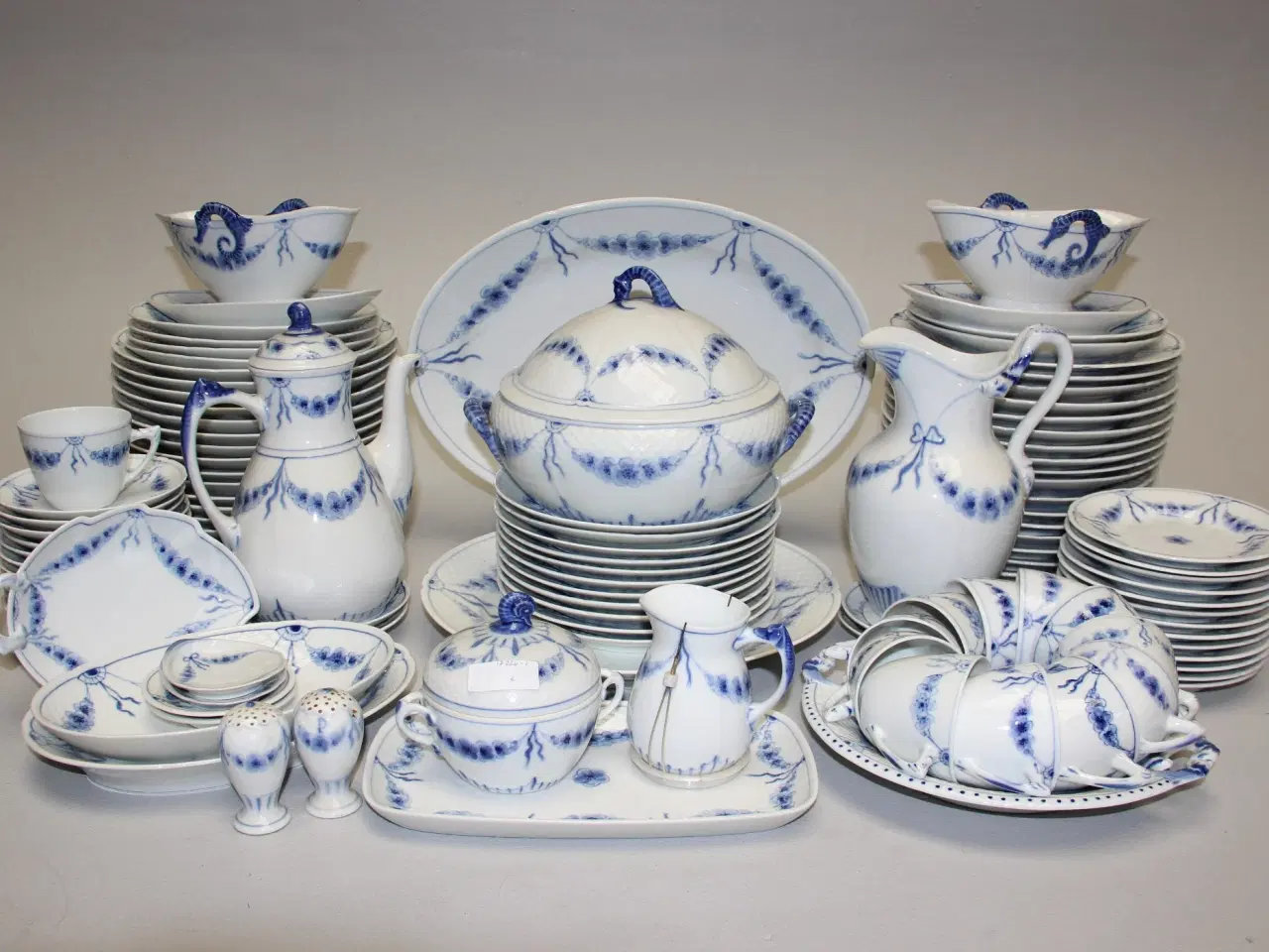 Billede 1 - 20% UDSALGSRABAT på B&G Empire stel. Priser fra 