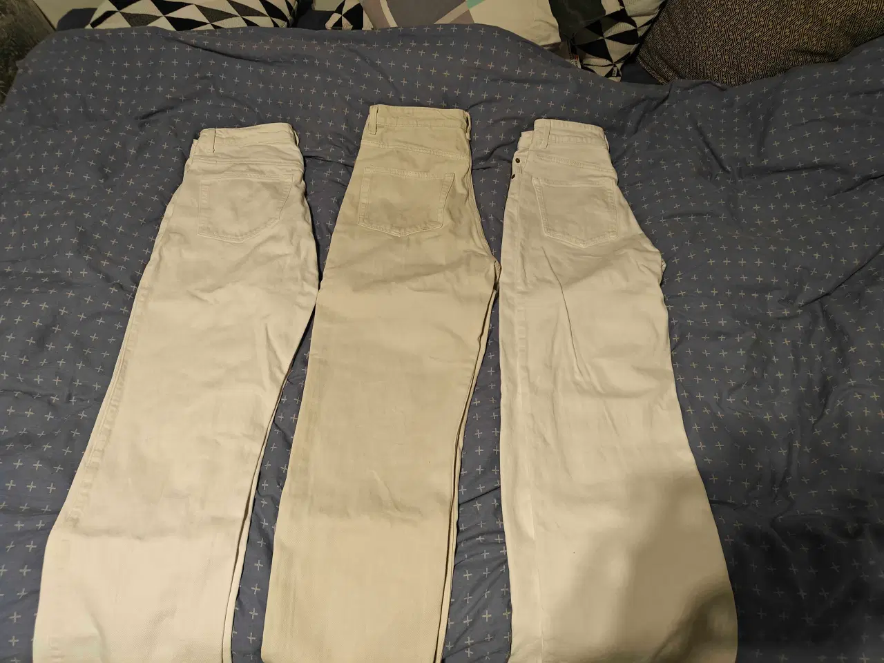 Billede 2 - 3 par Jeans fra weekday og H-M