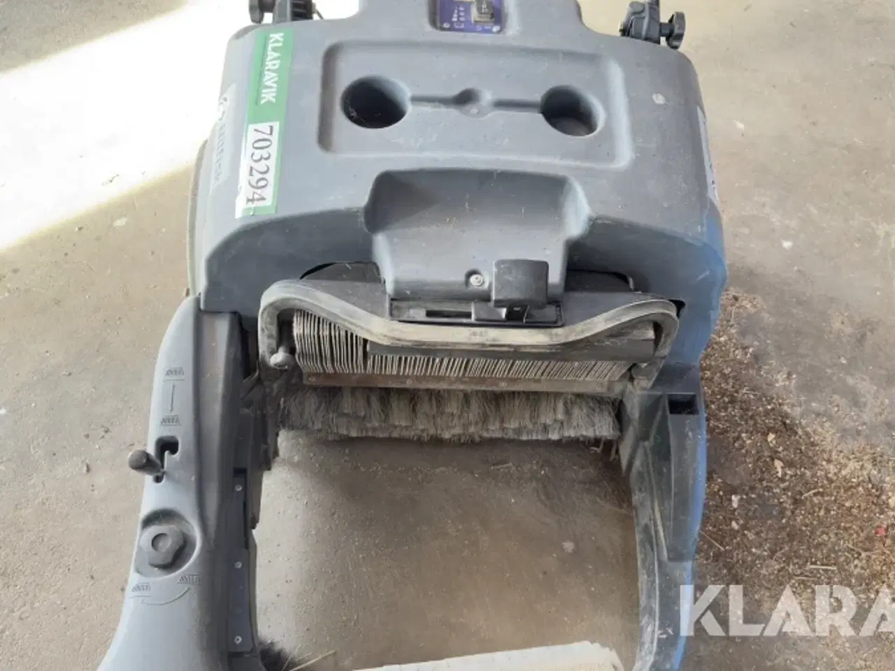 Billede 7 - fejesugemaskine Nilfisk Sweeper SW750